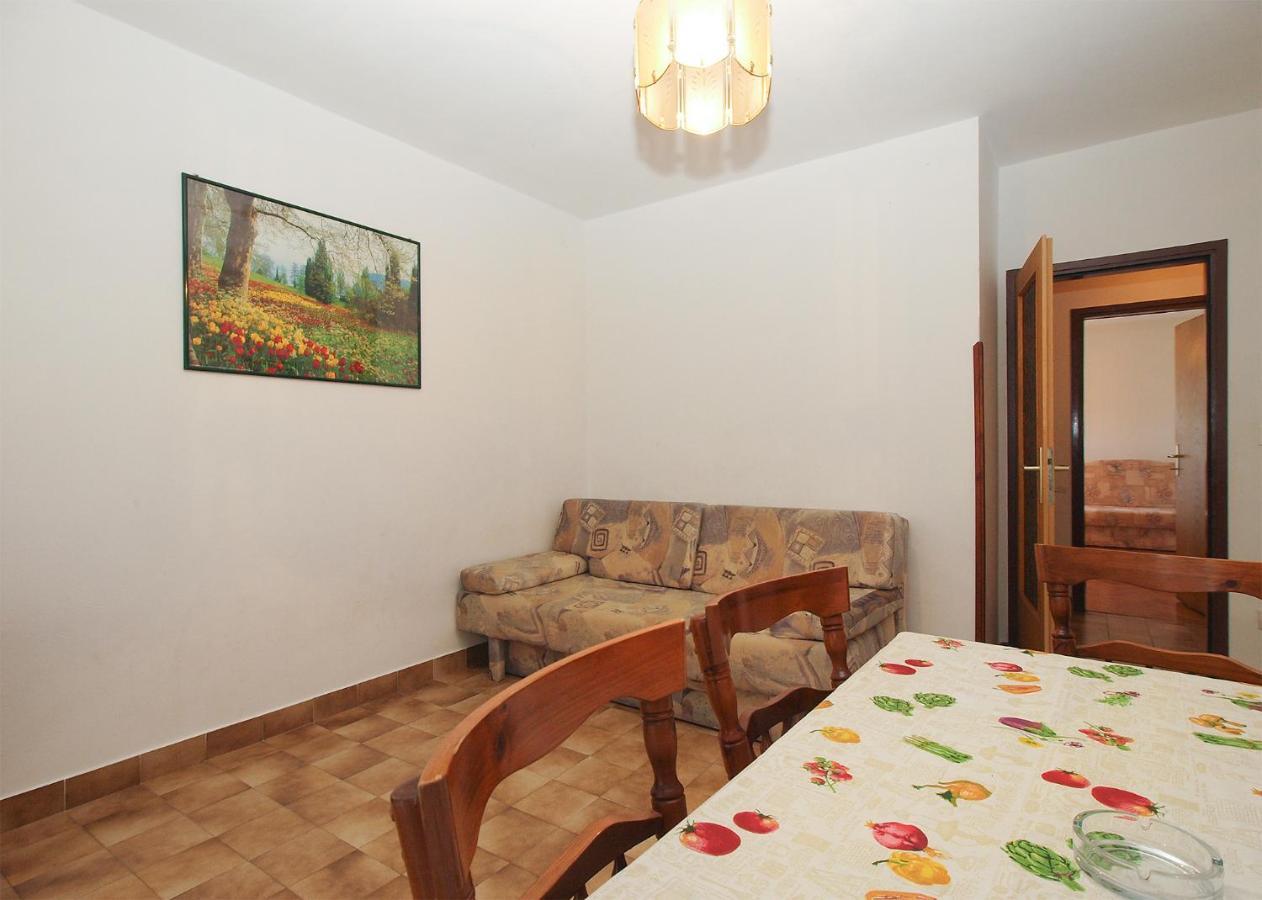 Apartments Evelina 1057 Пьешчана-Увала Экстерьер фото